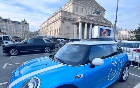 MINI Hatch, 2018 год, 2 800 000 рублей, 2 фотография