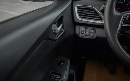 Hyundai Solaris II рестайлинг, 2017 год, 765 000 рублей, 10 фотография