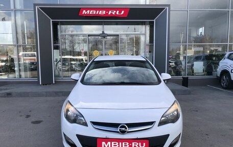 Opel Astra J, 2013 год, 834 000 рублей, 2 фотография