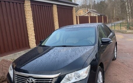 Toyota Camry, 2013 год, 1 350 000 рублей, 2 фотография