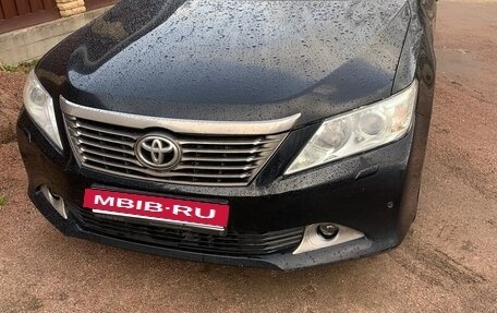 Toyota Camry, 2013 год, 1 350 000 рублей, 10 фотография