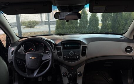 Chevrolet Cruze II, 2012 год, 650 000 рублей, 3 фотография