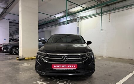 Volkswagen Polo VI (EU Market), 2022 год, 2 100 000 рублей, 2 фотография