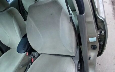 Nissan Micra III, 2005 год, 450 000 рублей, 16 фотография