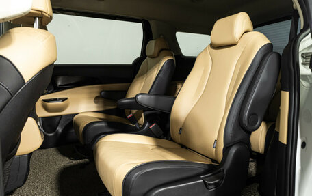 KIA Carnival, 2021 год, 4 740 000 рублей, 10 фотография