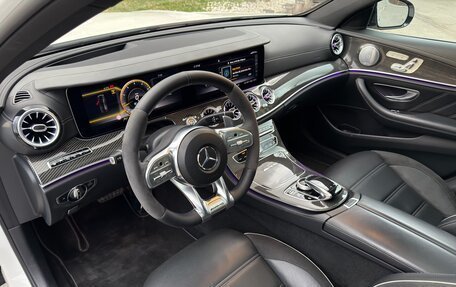 Mercedes-Benz E-Класс AMG, 2018 год, 6 299 000 рублей, 11 фотография