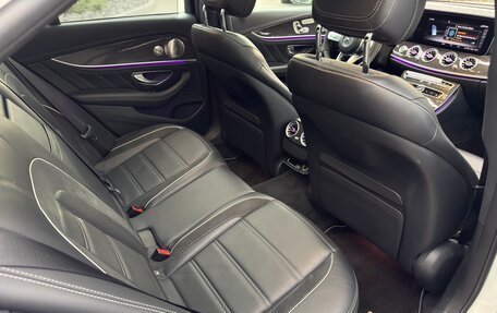 Mercedes-Benz E-Класс AMG, 2018 год, 6 299 000 рублей, 19 фотография