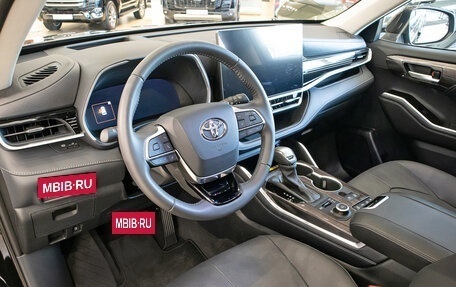 Toyota Highlander, 2026 год, 5 890 000 рублей, 7 фотография