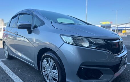 Honda Fit III, 2019 год, 1 200 000 рублей, 3 фотография