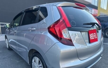 Honda Fit III, 2019 год, 1 200 000 рублей, 7 фотография