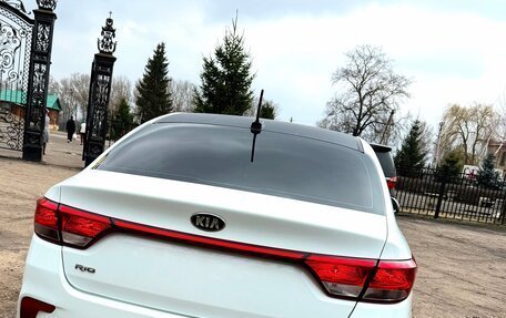 KIA Rio IV, 2018 год, 1 390 000 рублей, 4 фотография