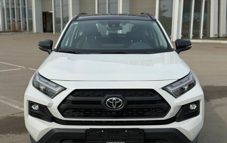 Toyota RAV4, 2025 год, 4 410 000 рублей, 2 фотография