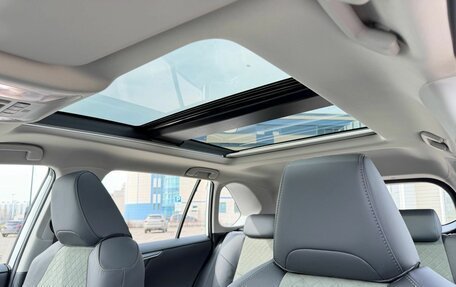 Toyota RAV4, 2025 год, 4 410 000 рублей, 18 фотография