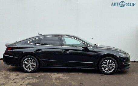 Hyundai Sonata VIII, 2021 год, 1 800 000 рублей, 4 фотография