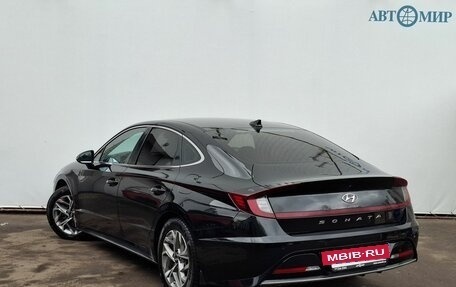 Hyundai Sonata VIII, 2021 год, 1 800 000 рублей, 7 фотография
