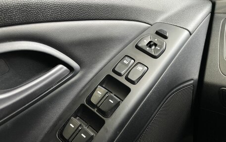 Hyundai ix35 I рестайлинг, 2015 год, 1 318 000 рублей, 17 фотография