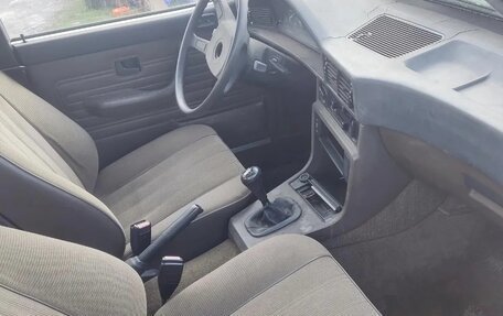 BMW 5 серия, 1983 год, 480 000 рублей, 4 фотография