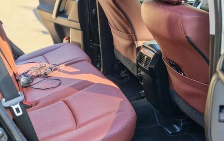 Toyota Land Cruiser Prado 150 рестайлинг 2, 2016 год, 3 850 000 рублей, 8 фотография