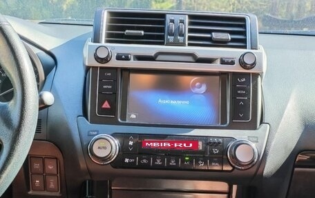 Toyota Land Cruiser Prado 150 рестайлинг 2, 2016 год, 3 850 000 рублей, 11 фотография