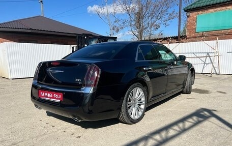 Chrysler 300C II, 2012 год, 1 630 000 рублей, 5 фотография
