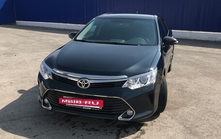 Toyota Camry, 2017 год, 2 550 000 рублей, 5 фотография