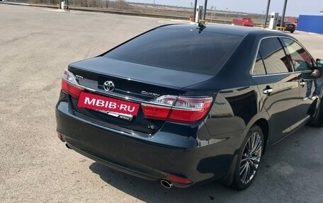 Toyota Camry, 2017 год, 2 550 000 рублей, 9 фотография