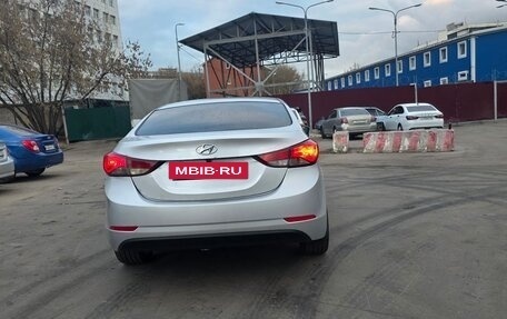 Hyundai Elantra V, 2015 год, 950 000 рублей, 4 фотография