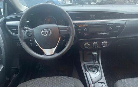 Toyota Corolla, 2013 год, 1 160 000 рублей, 9 фотография