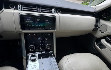 Land Rover Range Rover IV рестайлинг, 2019 год, 5 700 000 рублей, 10 фотография