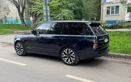 Land Rover Range Rover IV рестайлинг, 2019 год, 5 700 000 рублей, 4 фотография