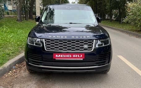 Land Rover Range Rover IV рестайлинг, 2019 год, 5 700 000 рублей, 9 фотография