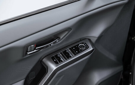 Toyota RAV4, 2026 год, 4 670 000 рублей, 23 фотография