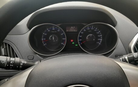 Hyundai ix35 I рестайлинг, 2013 год, 1 515 000 рублей, 3 фотография