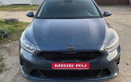 KIA cee'd III, 2018 год, 1 700 000 рублей, 2 фотография