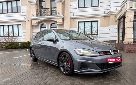 Volkswagen Golf GTI VII, 2019 год, 2 900 000 рублей, 2 фотография