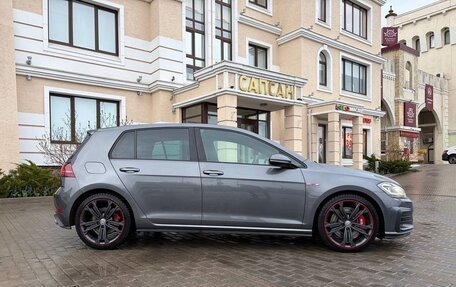 Volkswagen Golf GTI VII, 2019 год, 2 900 000 рублей, 3 фотография