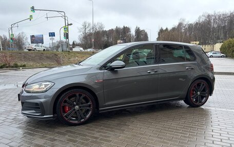 Volkswagen Golf GTI VII, 2019 год, 2 900 000 рублей, 15 фотография