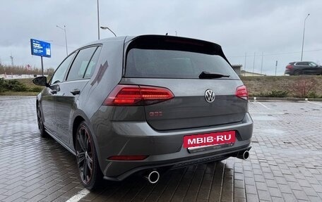 Volkswagen Golf GTI VII, 2019 год, 2 900 000 рублей, 5 фотография