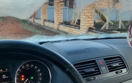 Skoda Yeti I рестайлинг, 2012 год, 720 000 рублей, 10 фотография