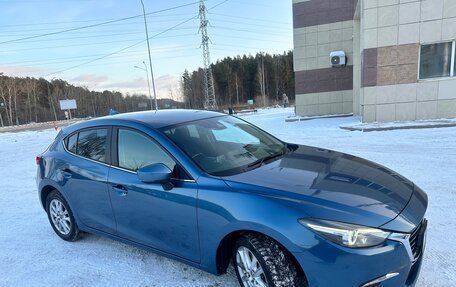 Mazda Axela, 2016 год, 1 250 000 рублей, 17 фотография