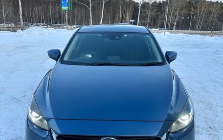 Mazda Axela, 2016 год, 1 250 000 рублей, 18 фотография