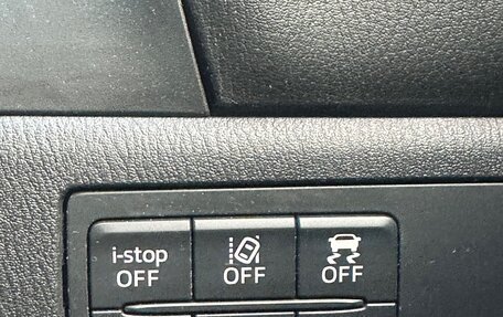 Mazda Axela, 2016 год, 1 250 000 рублей, 39 фотография