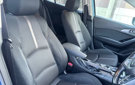 Mazda Axela, 2016 год, 1 250 000 рублей, 33 фотография