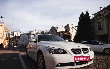 BMW 5 серия, 2006 год, 1 666 000 рублей, 8 фотография