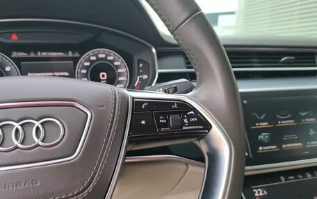 Audi A8, 2021 год, 6 600 000 рублей, 13 фотография