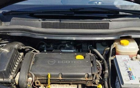 Opel Zafira B, 2011 год, 650 000 рублей, 10 фотография