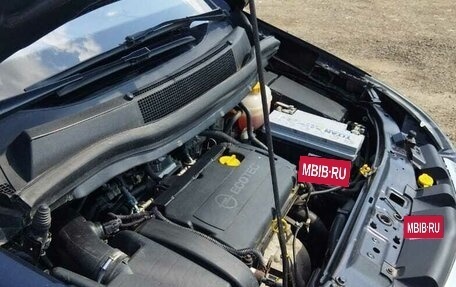 Opel Zafira B, 2011 год, 650 000 рублей, 9 фотография