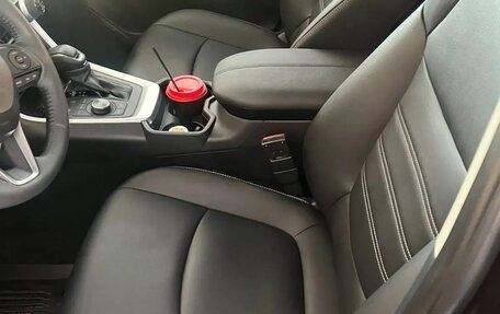 Toyota RAV4, 2021 год, 6 200 000 рублей, 8 фотография