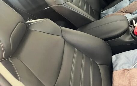 Toyota RAV4, 2021 год, 6 200 000 рублей, 14 фотография