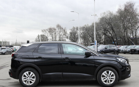 Peugeot 3008 II, 2019 год, 1 700 000 рублей, 4 фотография